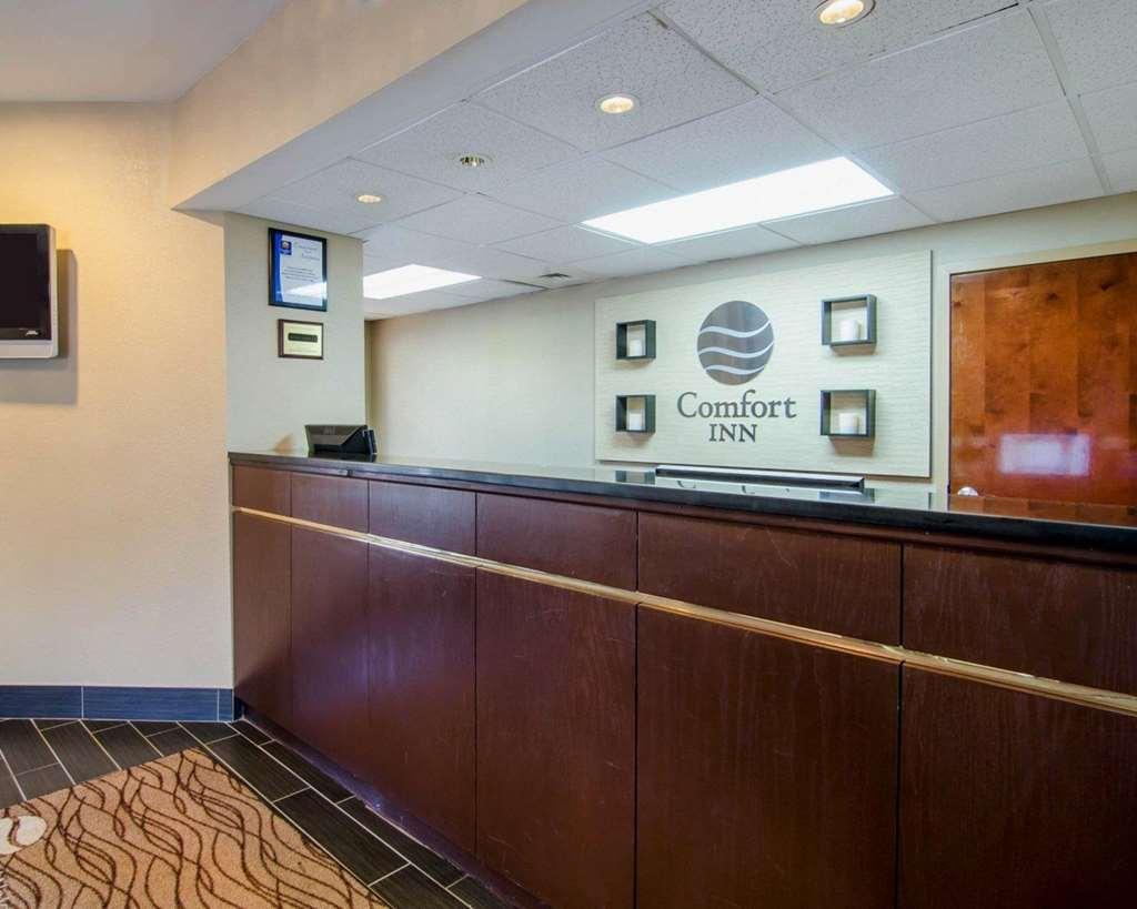 Clarion Pointe Apex - Holly Springs Hotel Interiør billede